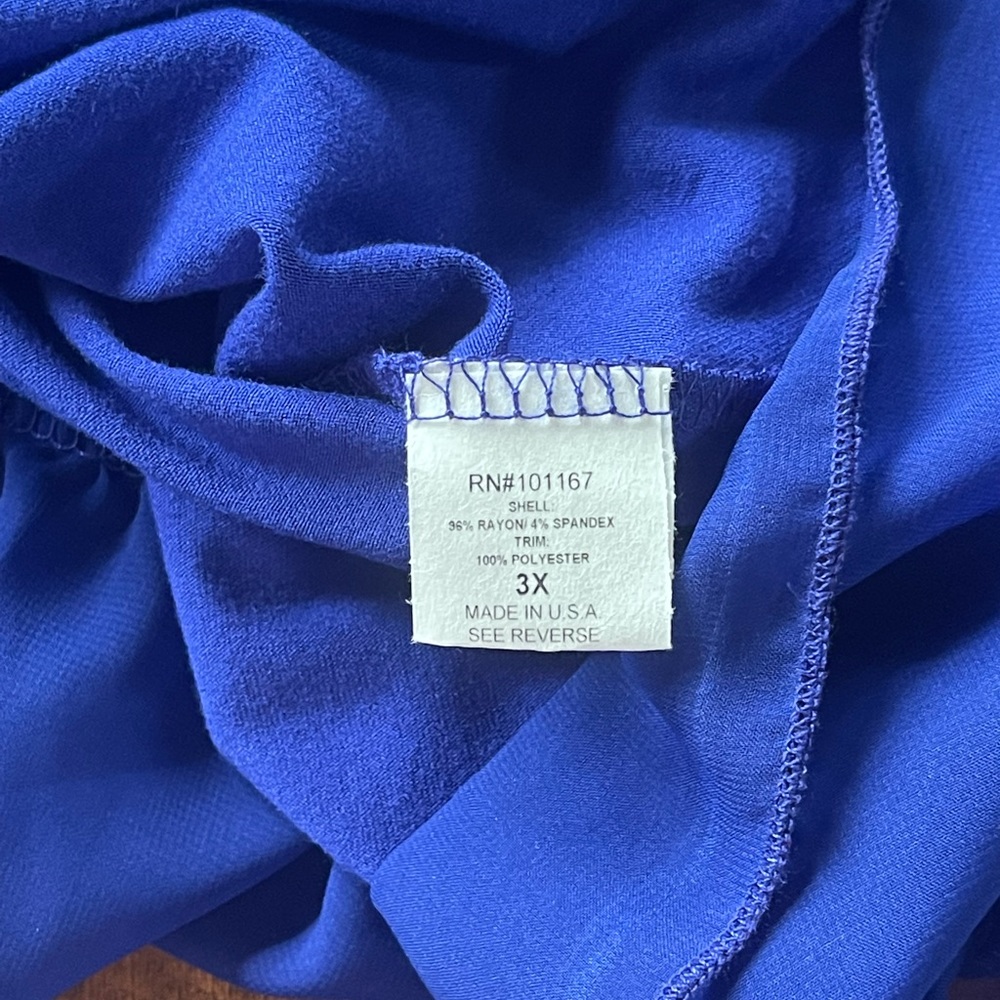 Beautiful Blue Woman’s Plus 3X Cha Cha Vente Shark Bite Hem Short Sleeve Top NWT - Picture 6 of 6
